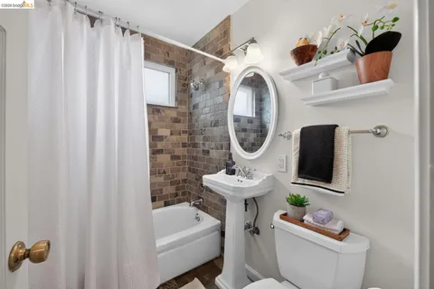 $779,000 | 16125 Via Lupine, San Lorenzo, CA 94580