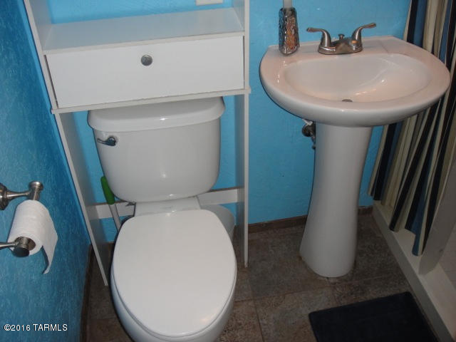 623 East Post Road Benson, AZ 85602 - Photo 35 of 48