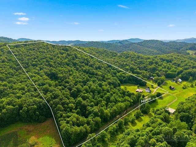 1294 Spencer Branch Road Lansing, NC 28643 - Photo 42 of 47