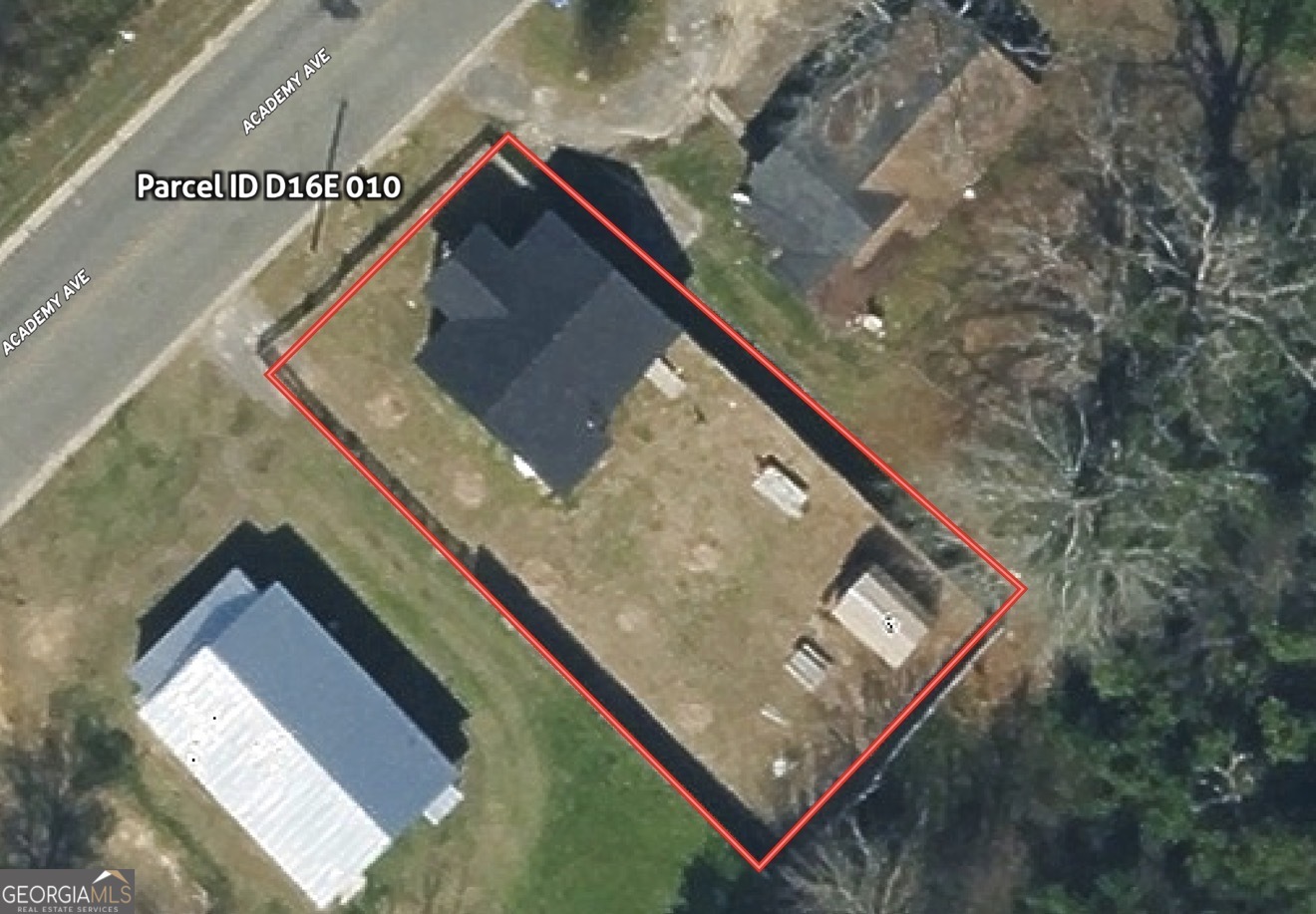 1210 Academy Avenue Dublin, GA 31021 - Photo 3 of 10