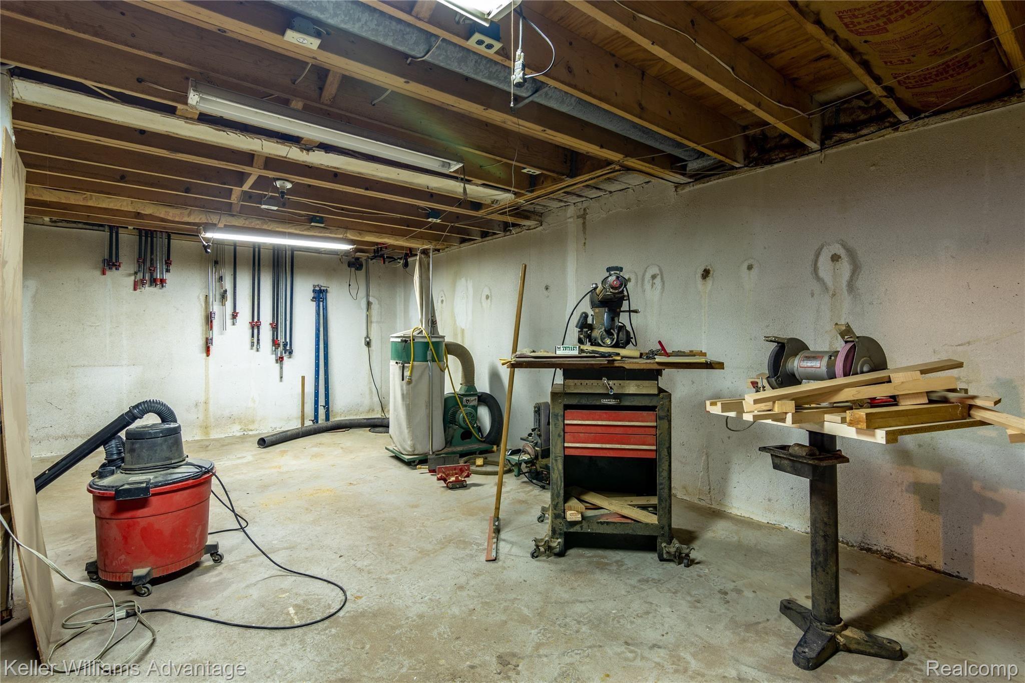41274 Beacon Road Novi, MI 48375 - Photo 40 of 48 41274 Beacon-1-49.jpg