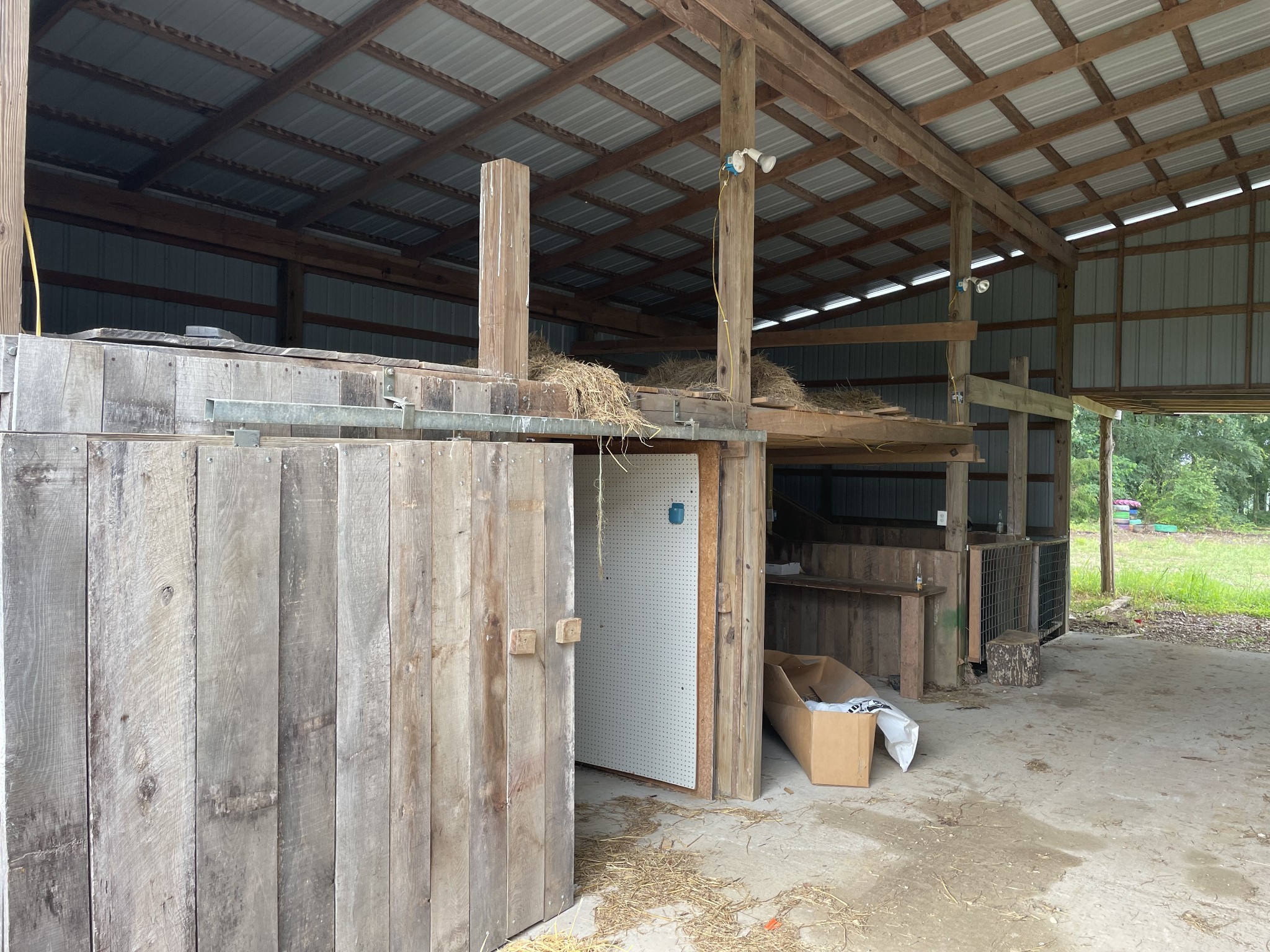 379 Dady Road McEwen, TN 37101 - Photo 19 of 34 a view of a storage room