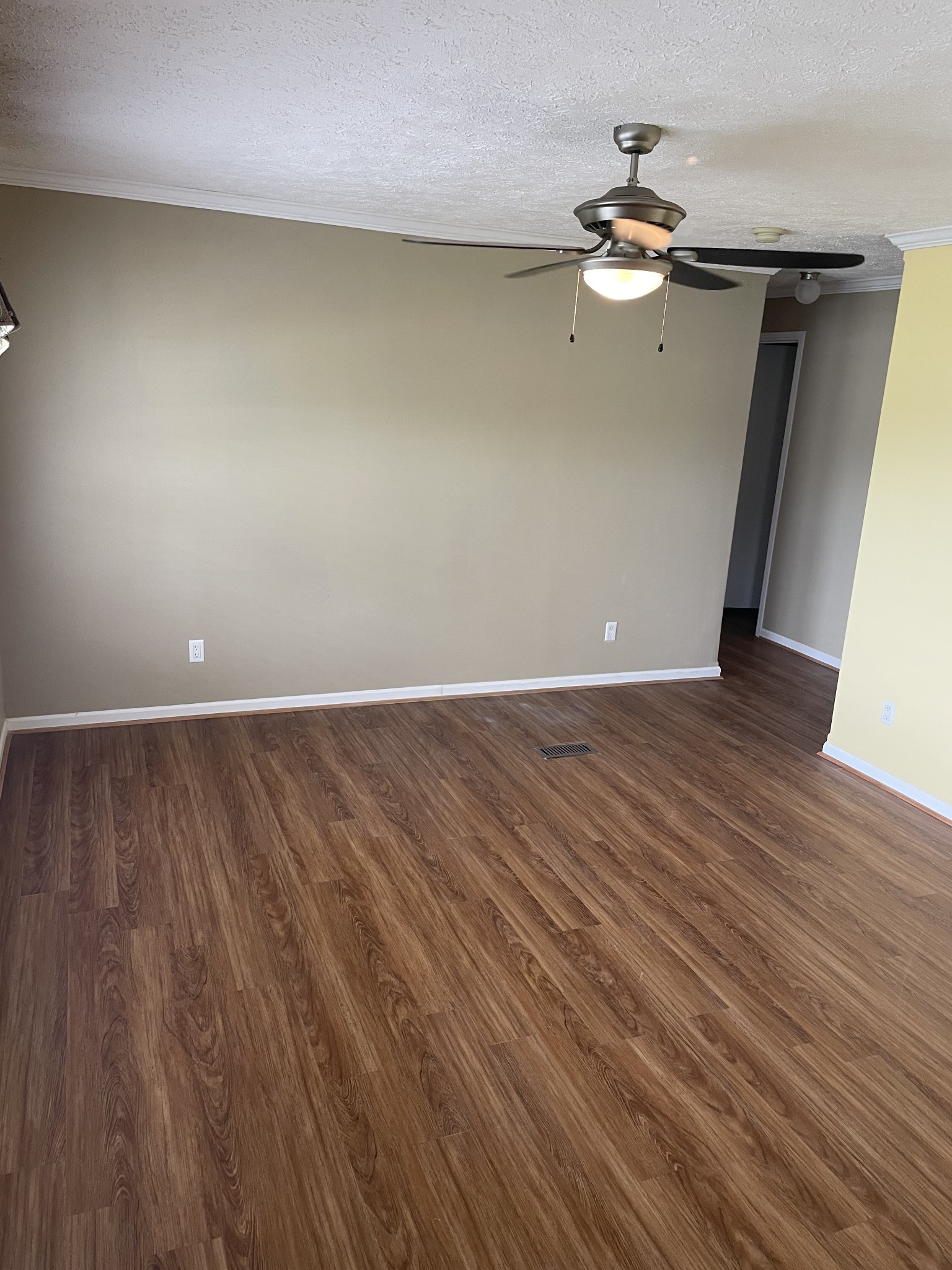379 Dady Road McEwen, TN 37101 - Photo 24 of 34 a view of a room with wooden floor
