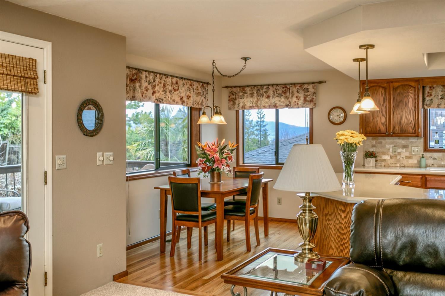 4328 Innsbruck Ridge Medford, OR 97504 - Photo 8 of 30 Additional Photo