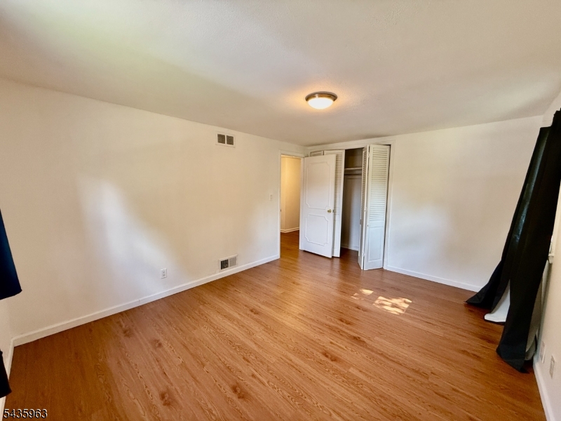 65 Wabeno Avenue Springfield, NJ 07081 - Photo 33 of 43