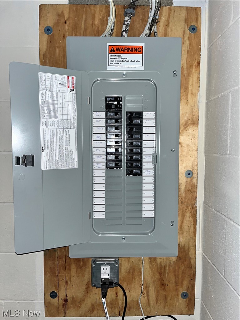 303 North Medina Line Road Akron, OH 44333 - Photo 28 of 30 View of utility room