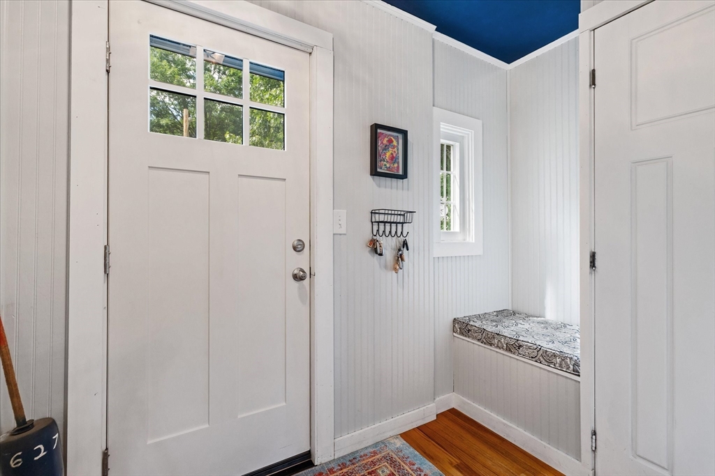 46 Bancroft Road Holden, MA 01520 - Photo 8 of 35