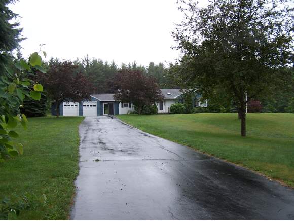 24 Fiddlers Choice Road Northfield, NH 03276 - Photo 1 of 1