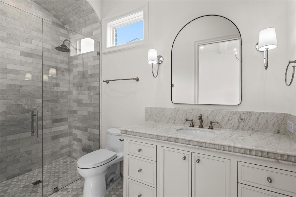 1012 Roses Run McGregor, TX 76657 - Photo 20 of 40