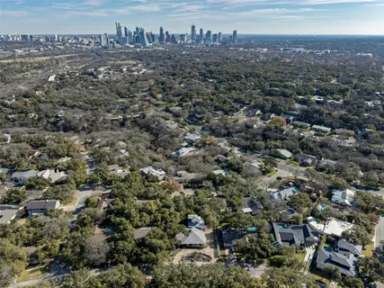 an aerial view of multiple house