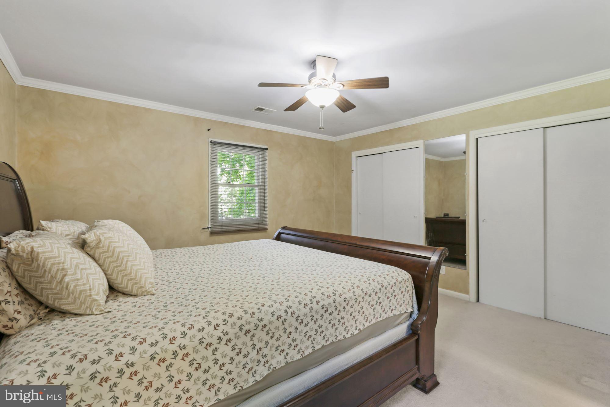 4614 Roundhill Road Ellicott City, MD 21043 - Photo 19 of 41 Gallery Image 19