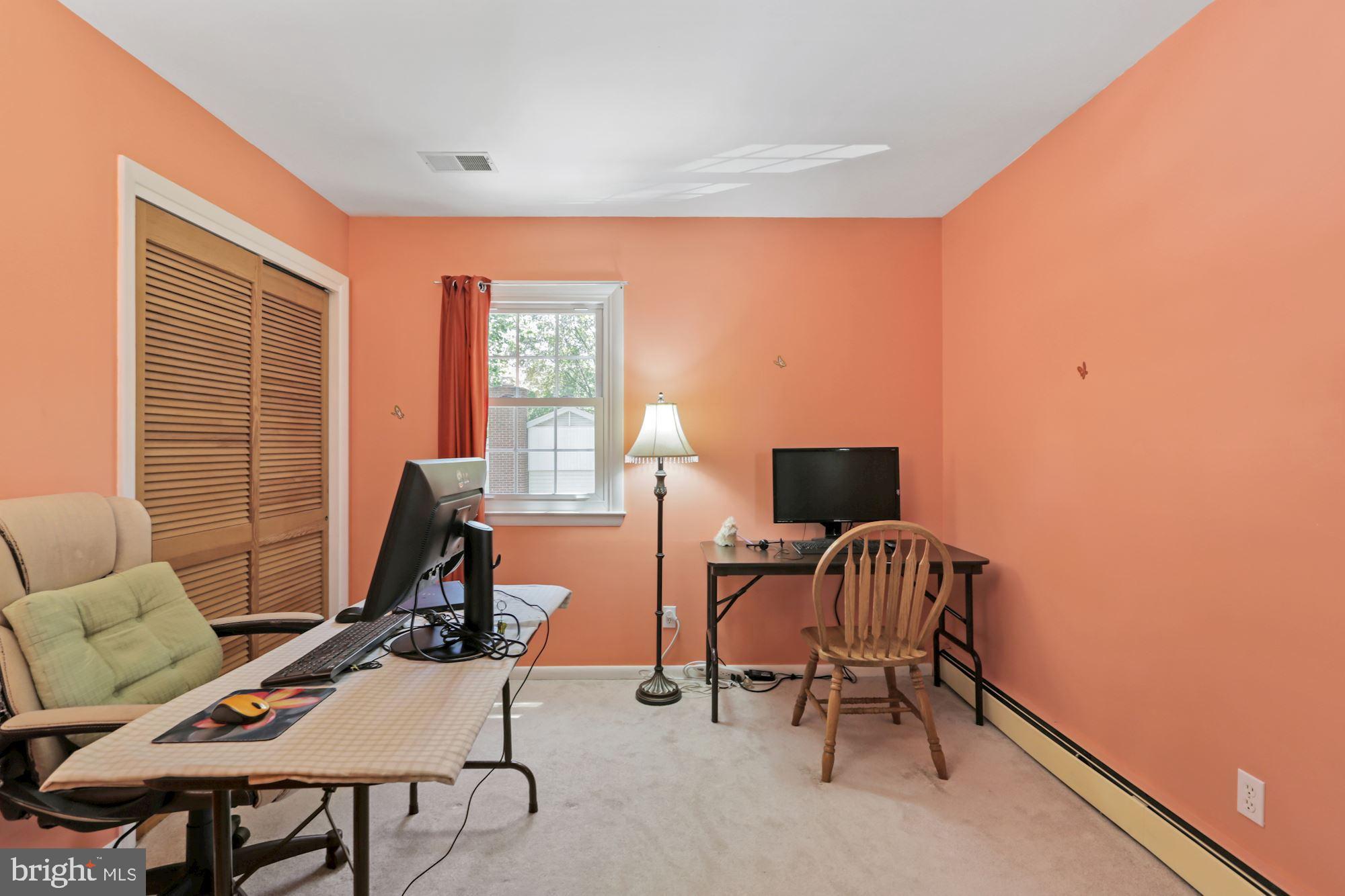 4614 Roundhill Road Ellicott City, MD 21043 - Photo 22 of 41 Gallery Image 22