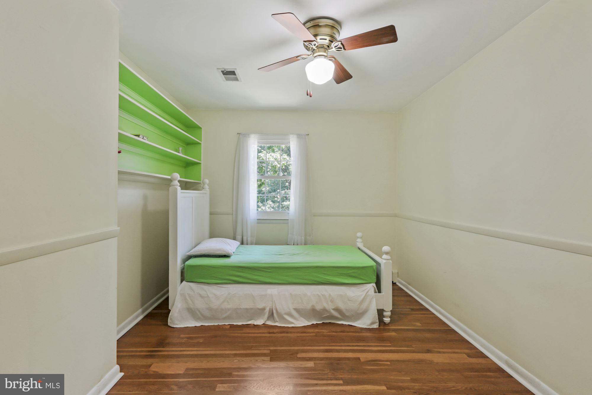 4614 Roundhill Road Ellicott City, MD 21043 - Photo 23 of 41 Gallery Image 23