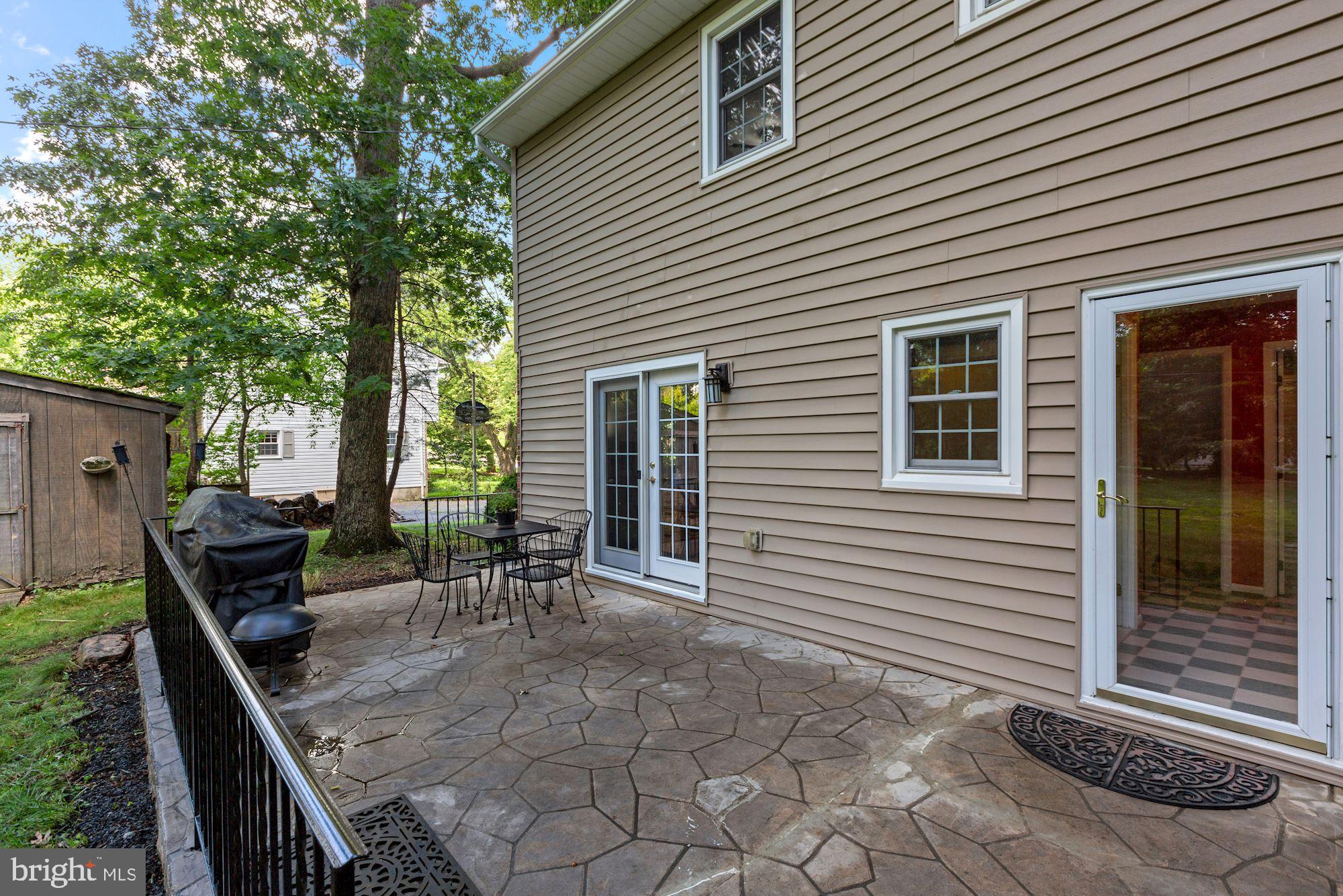 4614 Roundhill Road Ellicott City, MD 21043 - Photo 32 of 41 Gallery Image 32