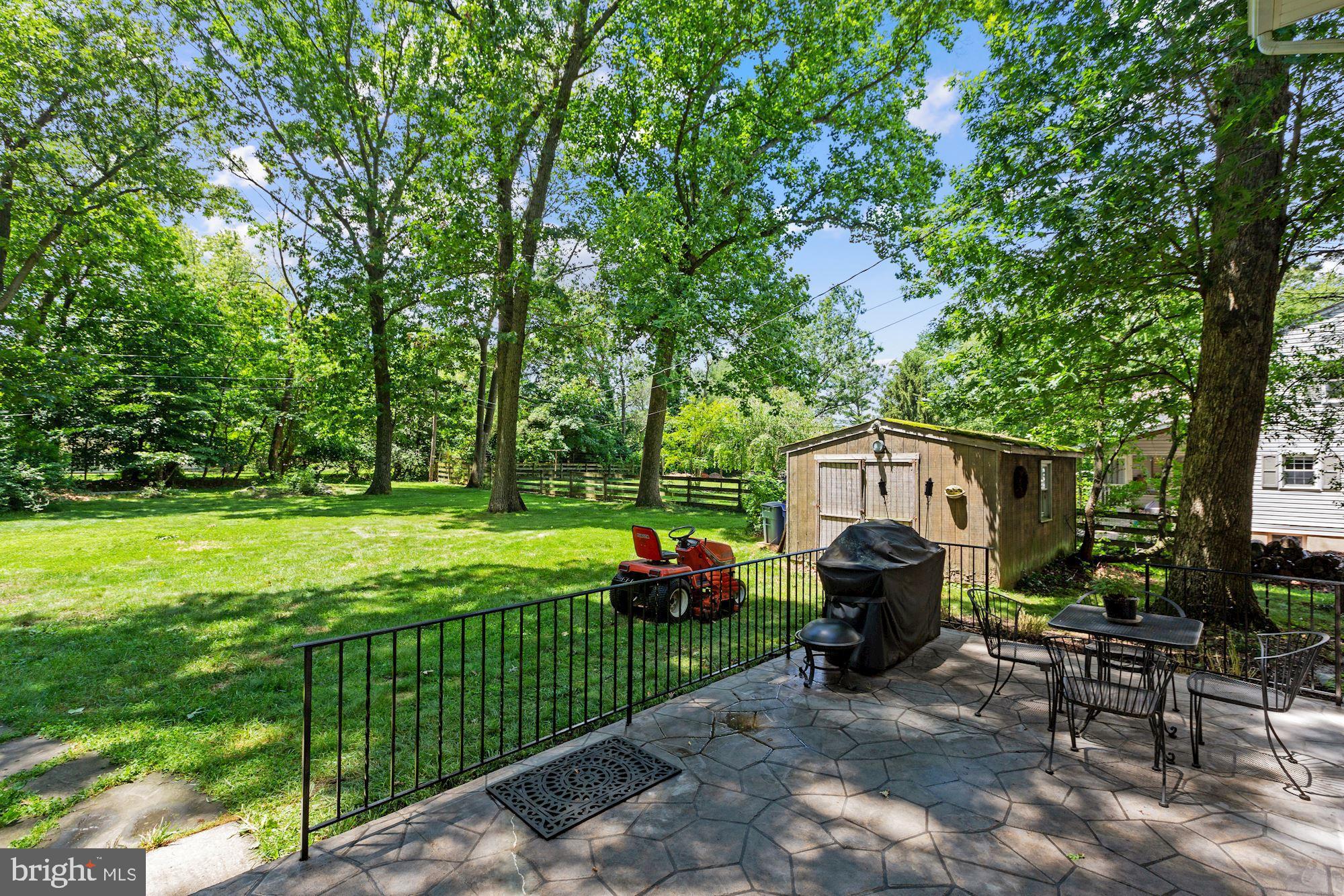 4614 Roundhill Road Ellicott City, MD 21043 - Photo 33 of 41 Gallery Image 33