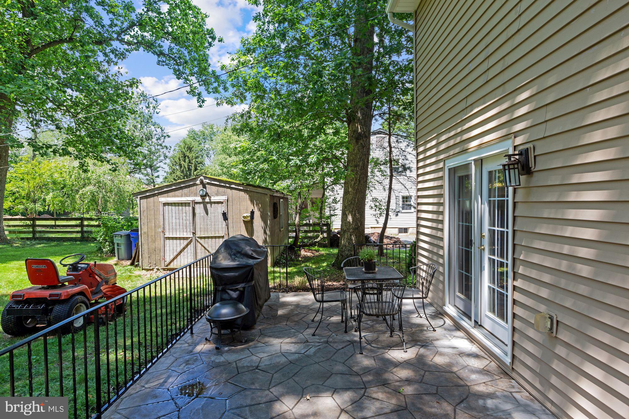 4614 Roundhill Road Ellicott City, MD 21043 - Photo 34 of 41 Gallery Image 34