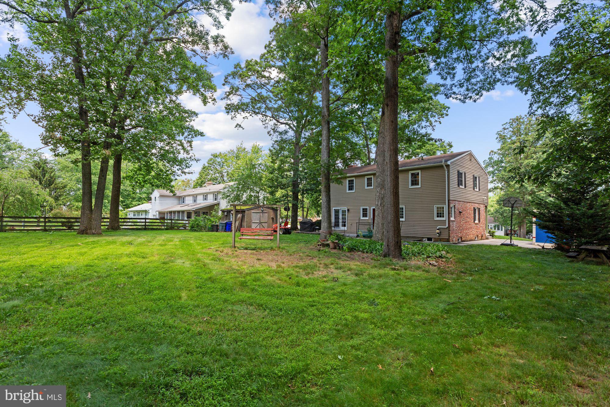 4614 Roundhill Road Ellicott City, MD 21043 - Photo 36 of 41 Gallery Image 36