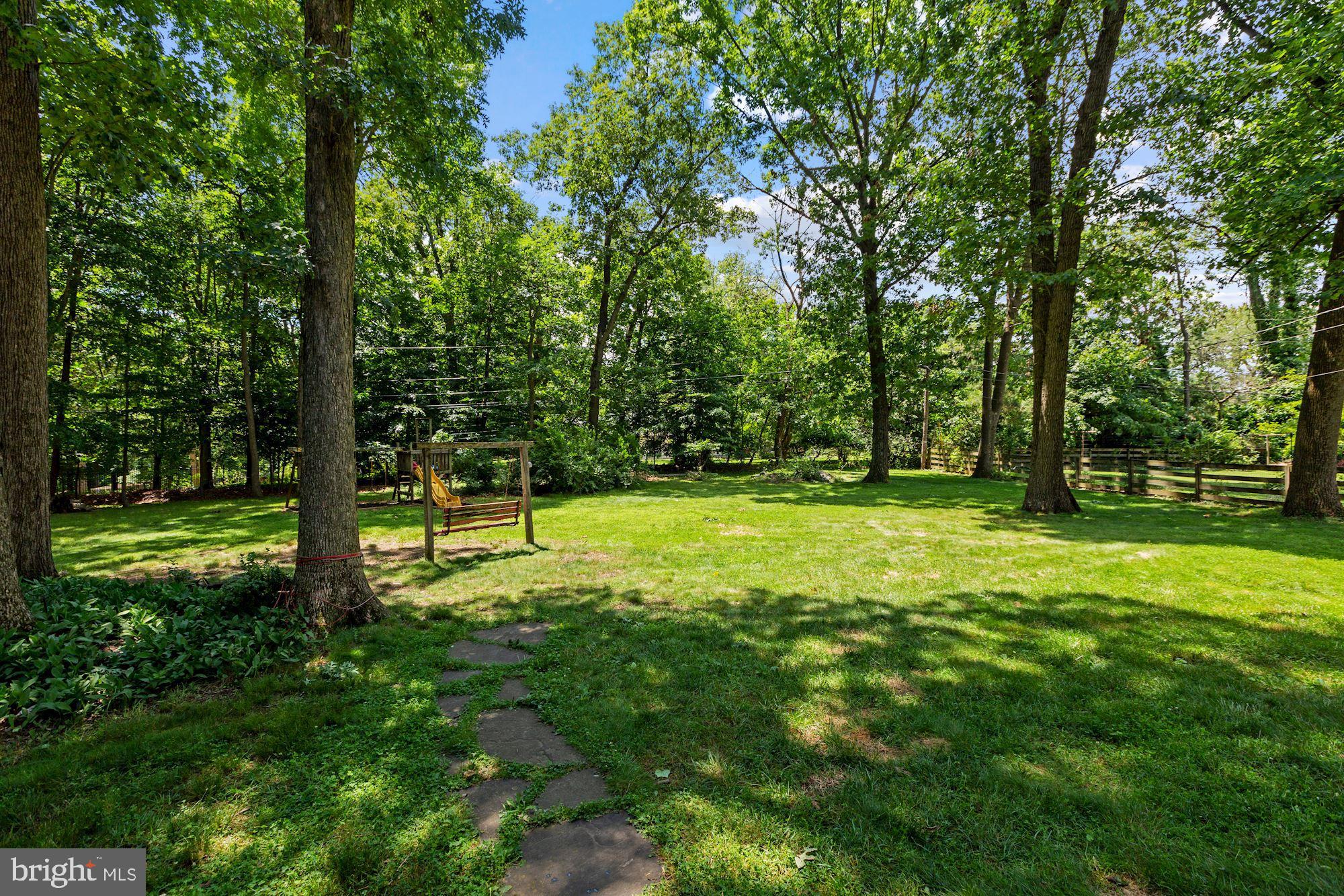 4614 Roundhill Road Ellicott City, MD 21043 - Photo 37 of 41 Gallery Image 37