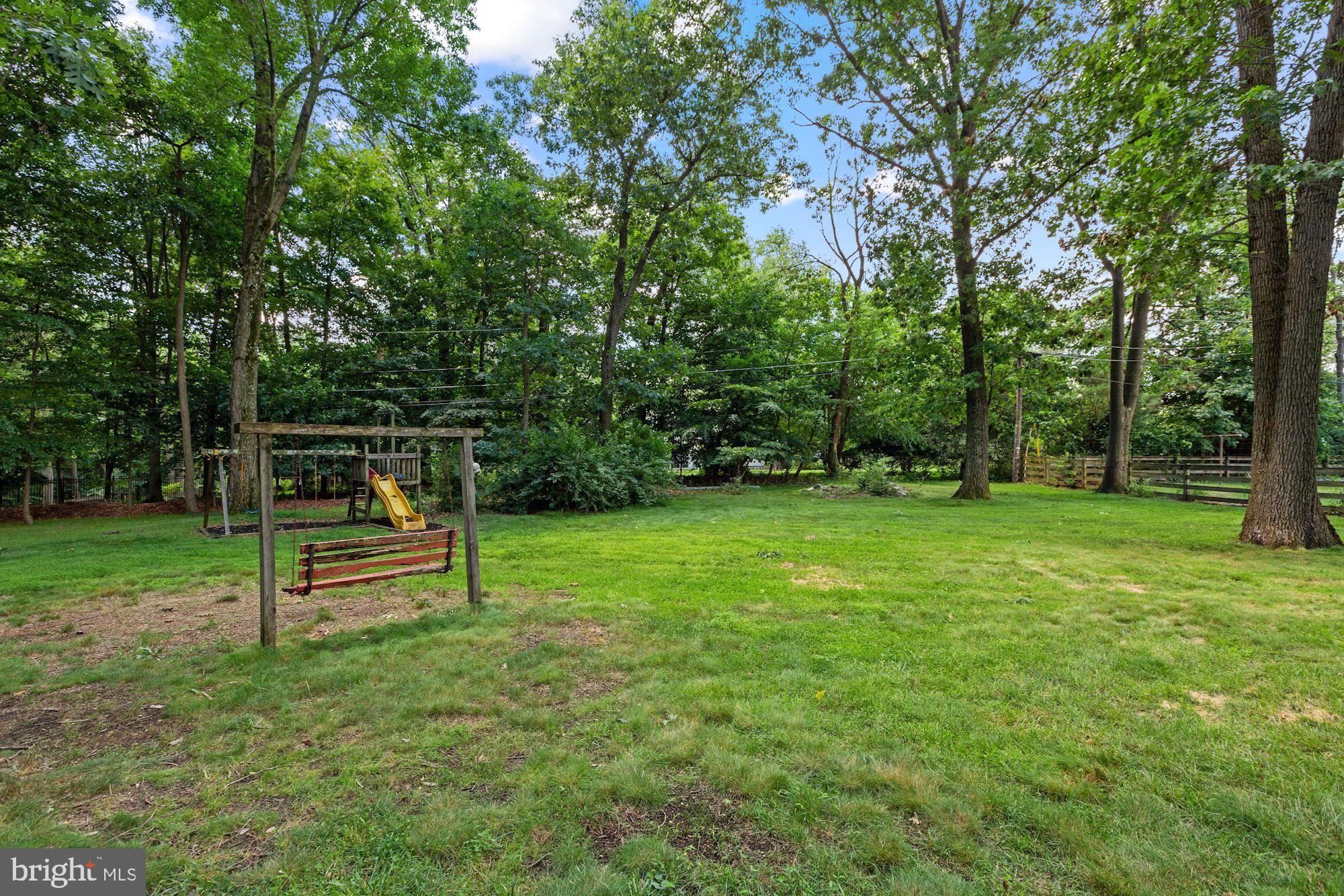4614 Roundhill Road Ellicott City, MD 21043 - Photo 39 of 41 Gallery Image 39