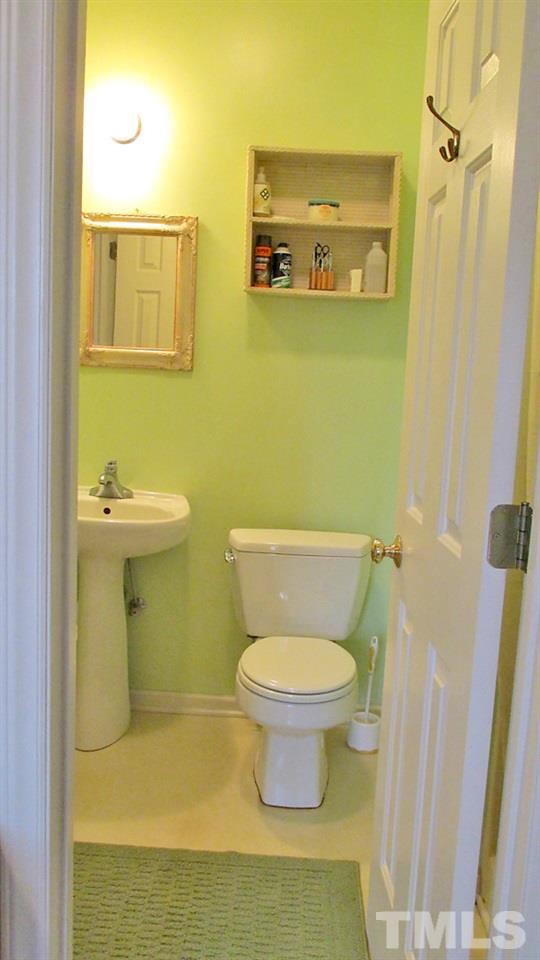 527 Mailman Road Knightdale, NC 27545 - Photo 12 of 25 Gallery Image 12
