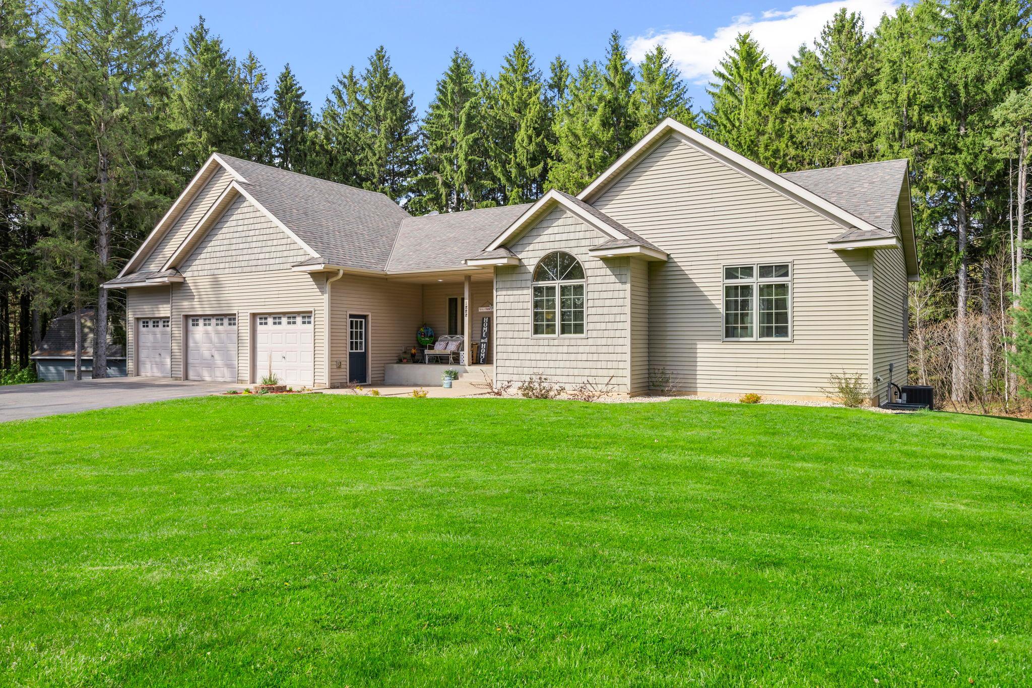 1888 Aspen Road Princeton, MN 55371 - Photo 14 of 98