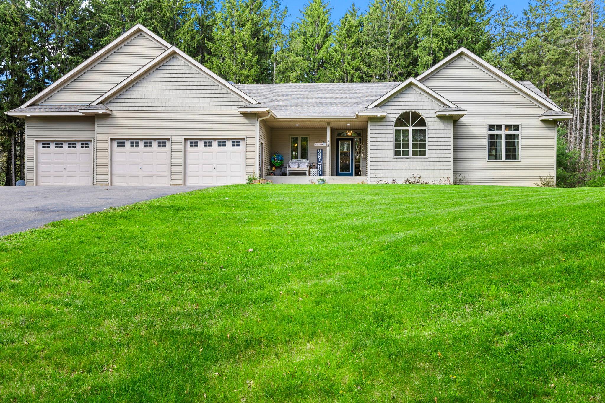 1888 Aspen Road Princeton, MN 55371 - Photo 16 of 98