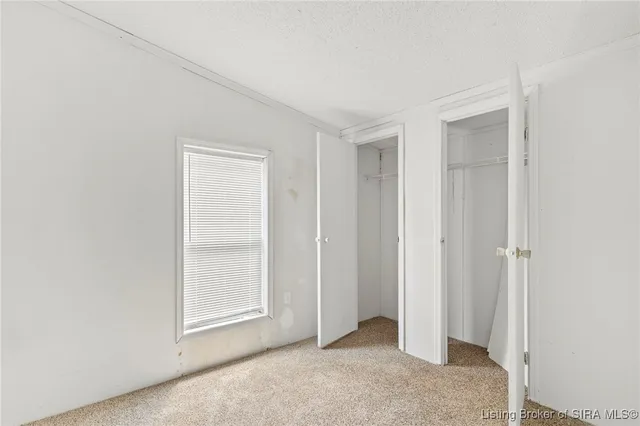 $174,945 | 694 South Thompson Road, Lexington, IN 47138