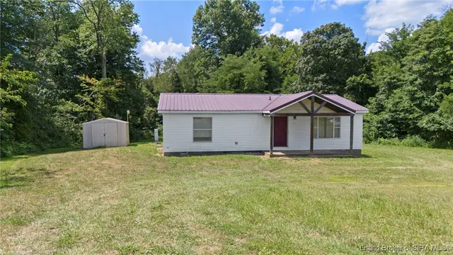 $174,945 | 694 South Thompson Road, Lexington, IN 47138