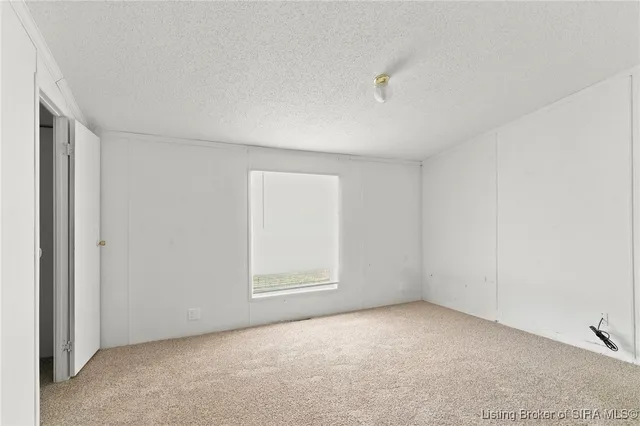 $174,945 | 694 South Thompson Road, Lexington, IN 47138