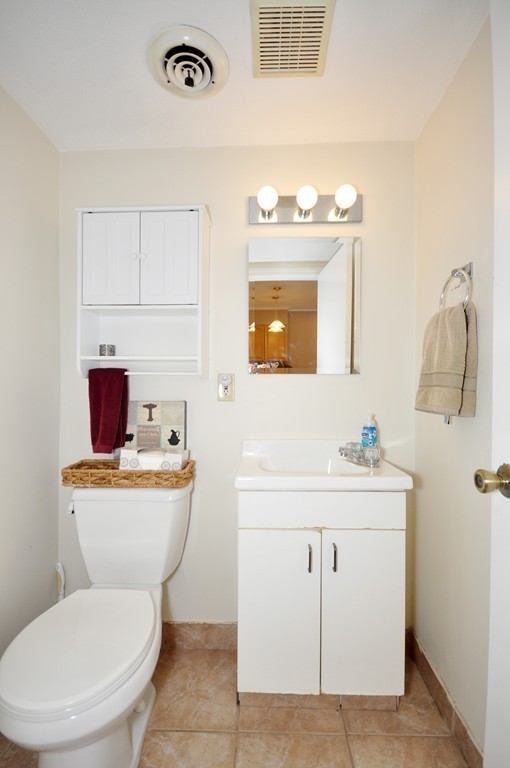 26 Harvard Road, Unit E Ayer, MA 01432 - Photo 7 of 12 Gallery Image 7