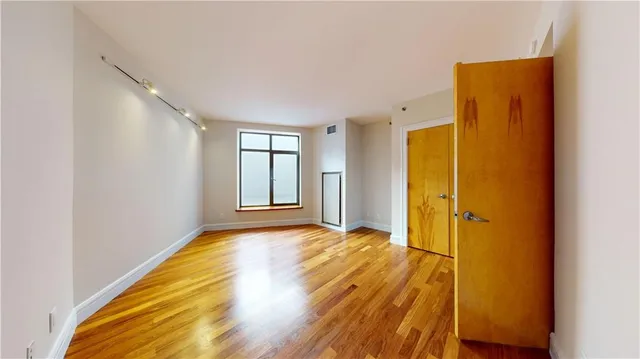 $1,218,000 | 346 Coney Island Avenue, Unit 601 | Windsor Terrace