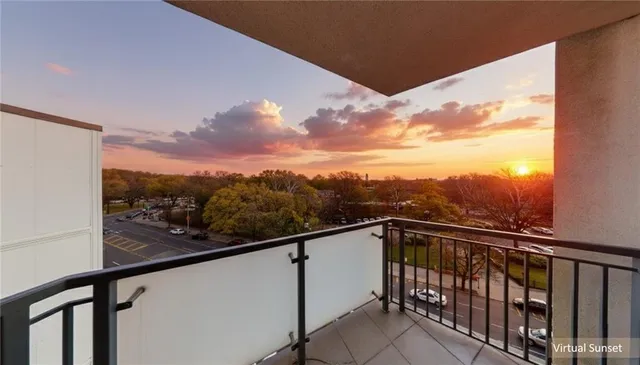 $1,218,000 | 346 Coney Island Avenue, Unit 601 | Windsor Terrace