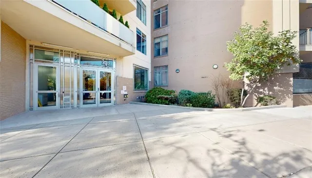 $1,218,000 | 346 Coney Island Avenue, Unit 601 | Windsor Terrace