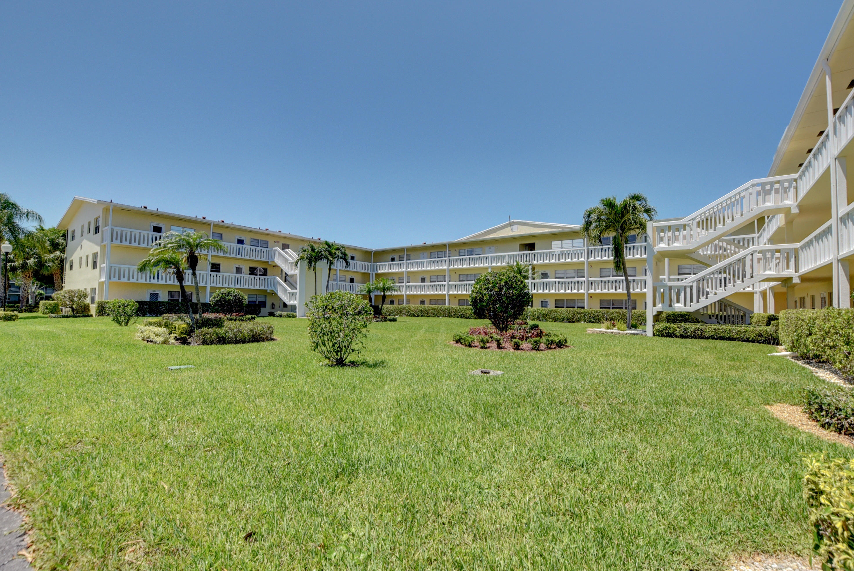 64 Dorset B Boca Raton, FL 33434 - Photo 1 of 17 EBF_0391And4more