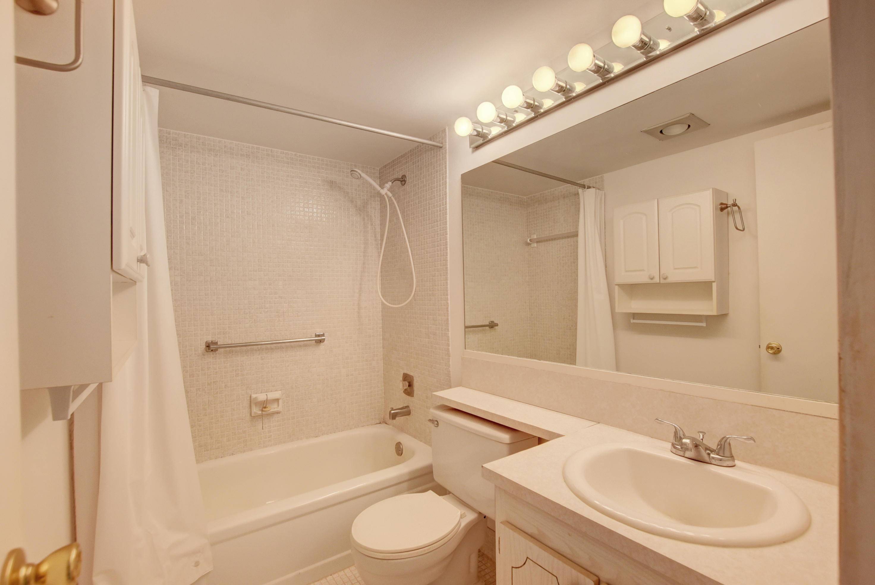 64 Dorset B Boca Raton, FL 33434 - Photo 11 of 17 EBF_0441And4more