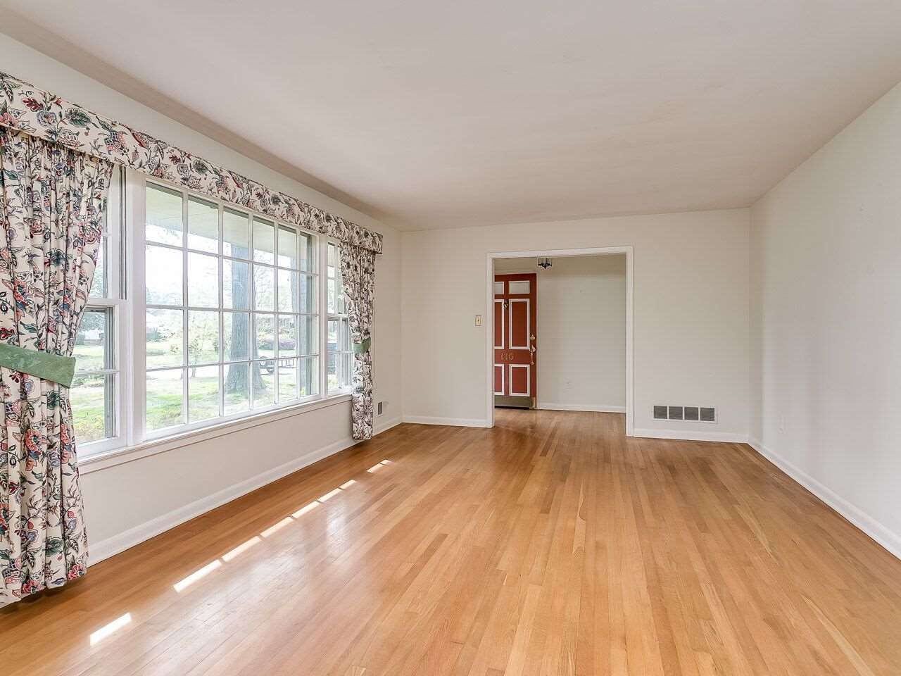 116 Cornelius Road Spartanburg, SC 29301 - Photo 5 of 29 Gallery Image 5