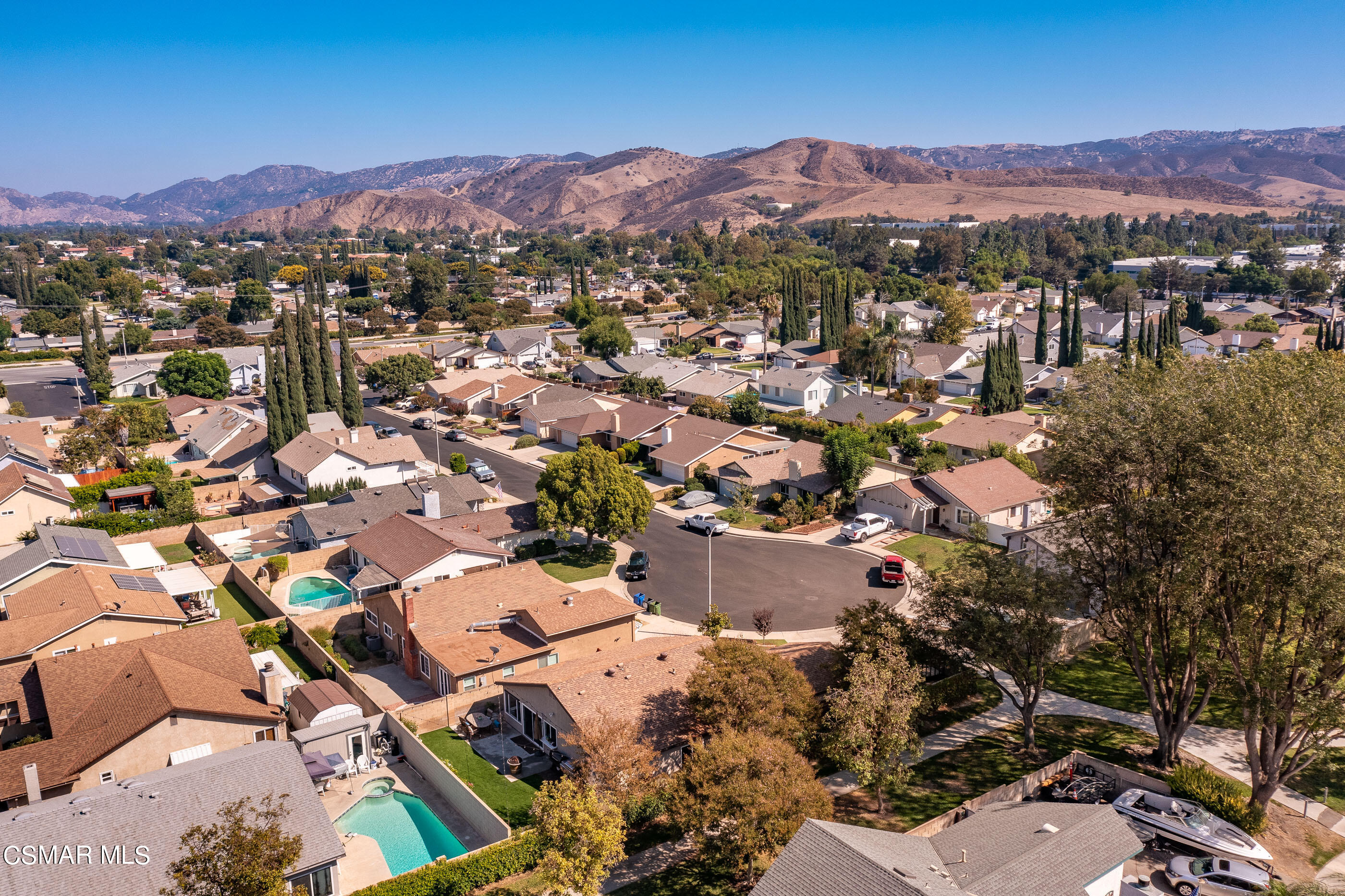 3923 Goodwin Avenue Simi Valley, CA 93063 - Photo 31 of 32 3923 Goodwin Ave Simi Valley-32