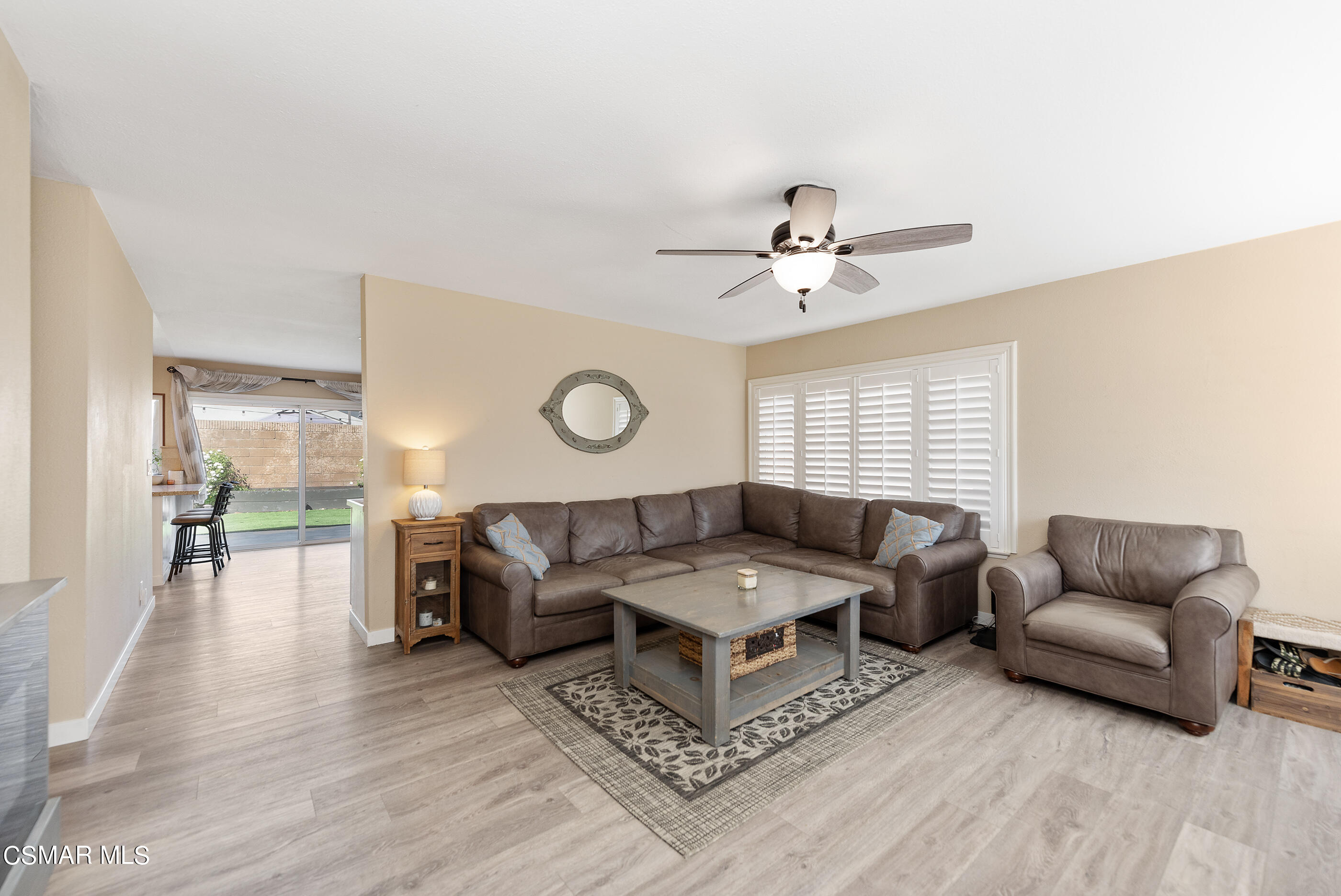 3923 Goodwin Avenue Simi Valley, CA 93063 - Photo 5 of 32 3923 Goodwin Ave Simi Valley-5