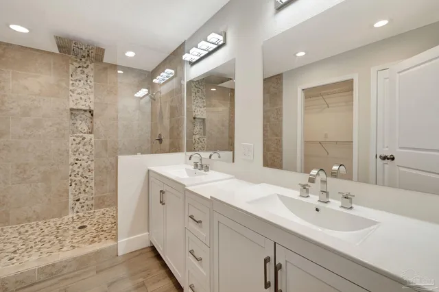 $244,900 | 7104 West Jackson Street, Pensacola, FL 32506