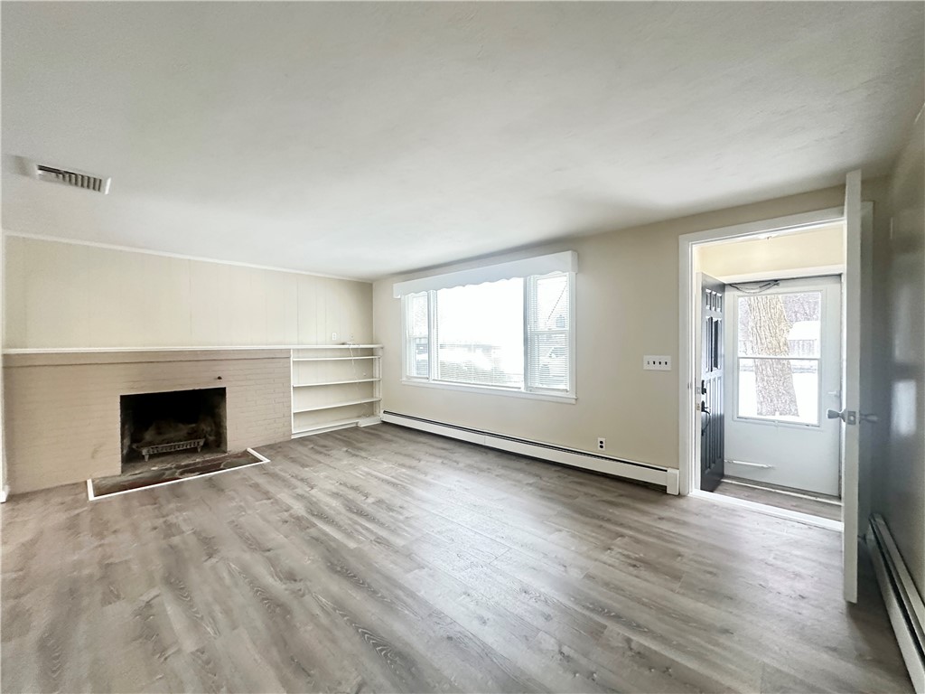 135 South Pierce Road East Greenwich, RI 02818 - Photo 11 of 42