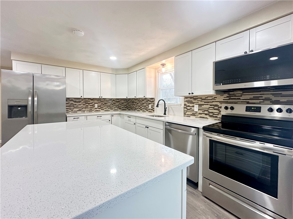 135 South Pierce Road East Greenwich, RI 02818 - Photo 14 of 42