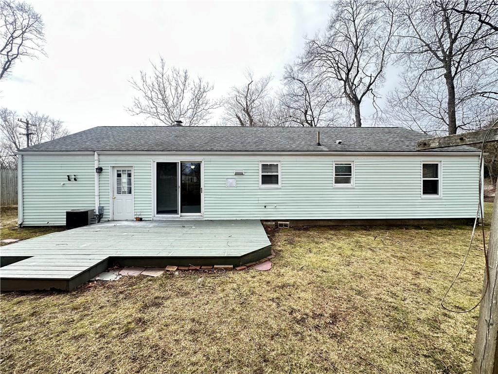 135 South Pierce Road East Greenwich, RI 02818 - Photo 35 of 42