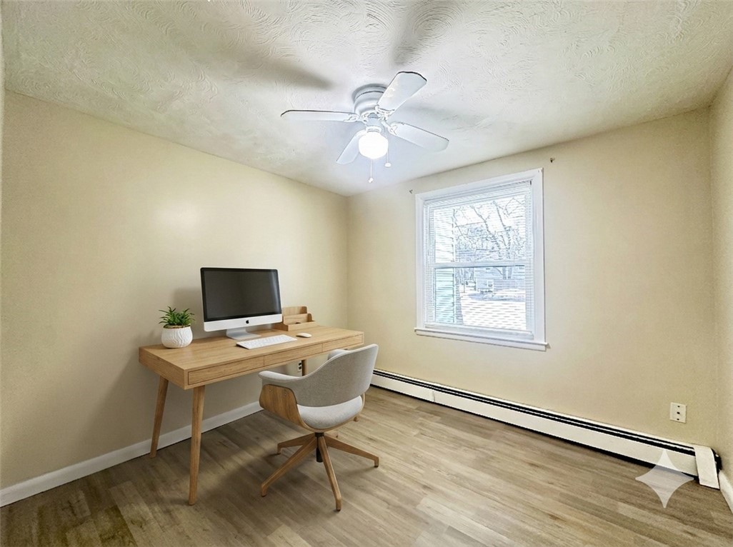 135 South Pierce Road East Greenwich, RI 02818 - Photo 6 of 42