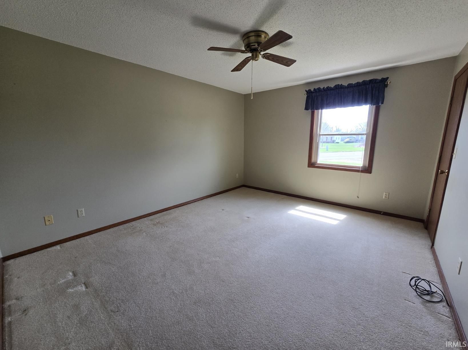 731 Riley Road Kendallville, IN 46755 - Photo 11 of 20