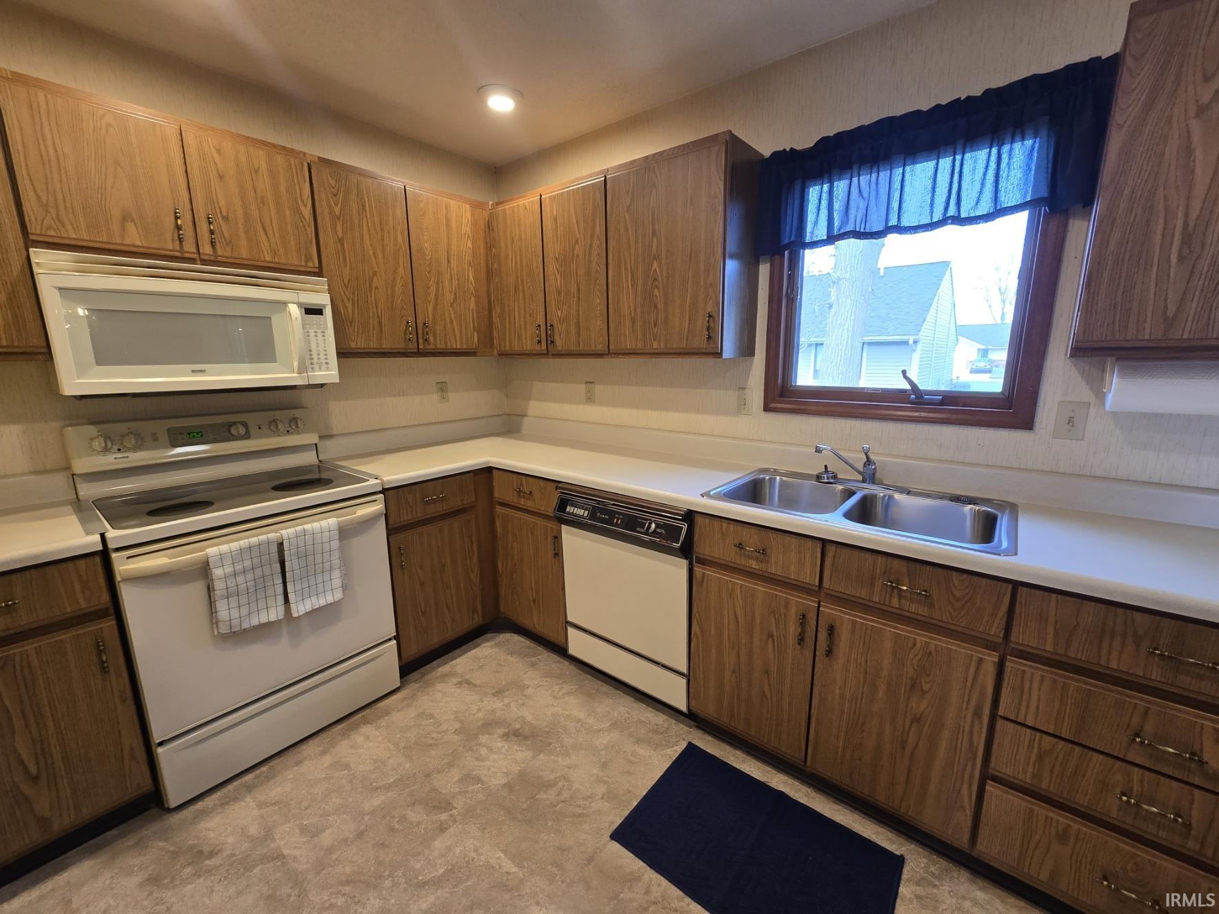 731 Riley Road Kendallville, IN 46755 - Photo 14 of 20