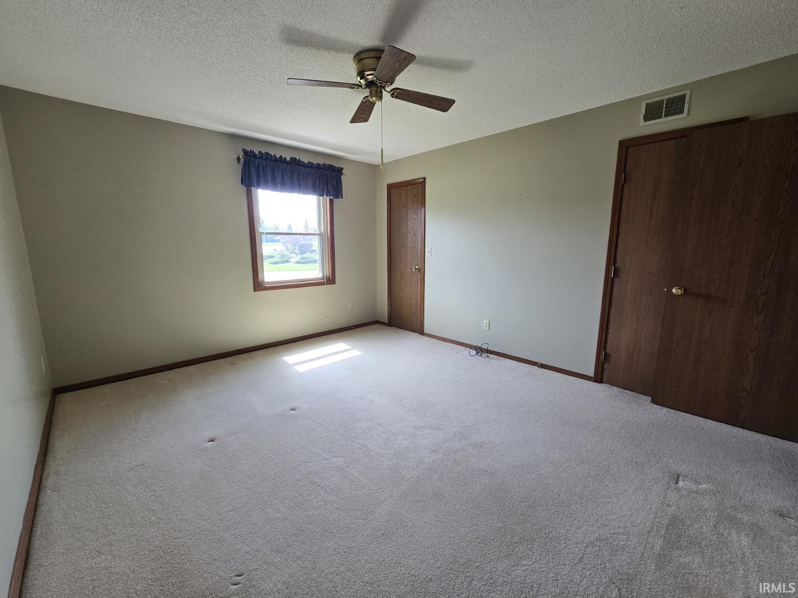 731 Riley Road Kendallville, IN 46755 - Photo 10 of 20