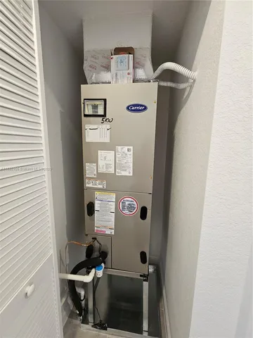 $3,000 | 5045 Southwest 37th Street, Hollywood, FL 33023