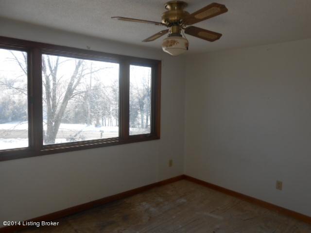 850 New State Road Webster, KY 40176 - Photo 7 of 10 DSCN8709