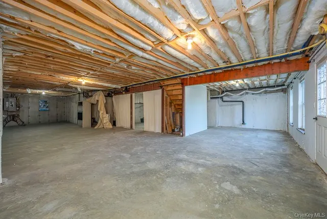 a view of large room with an empty space
