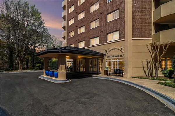 $234,000 | 1501 Clairmont Road, Unit 827, Decatur, GA 30033